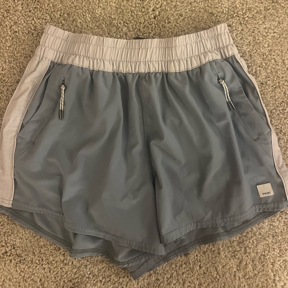 Vuori women’s shorts
